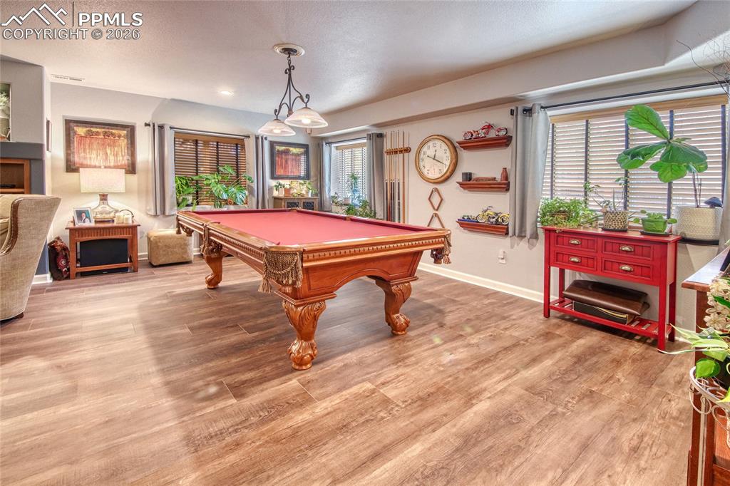 Image 29 of 50: Family room