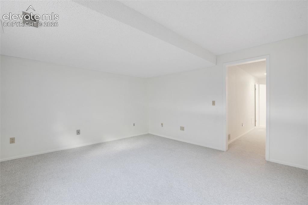 Image 34 of 50: Bonus Room