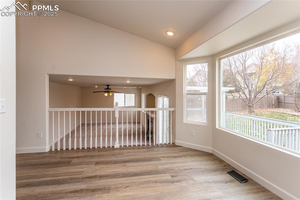 Image 10 of 38: Eat in dining area