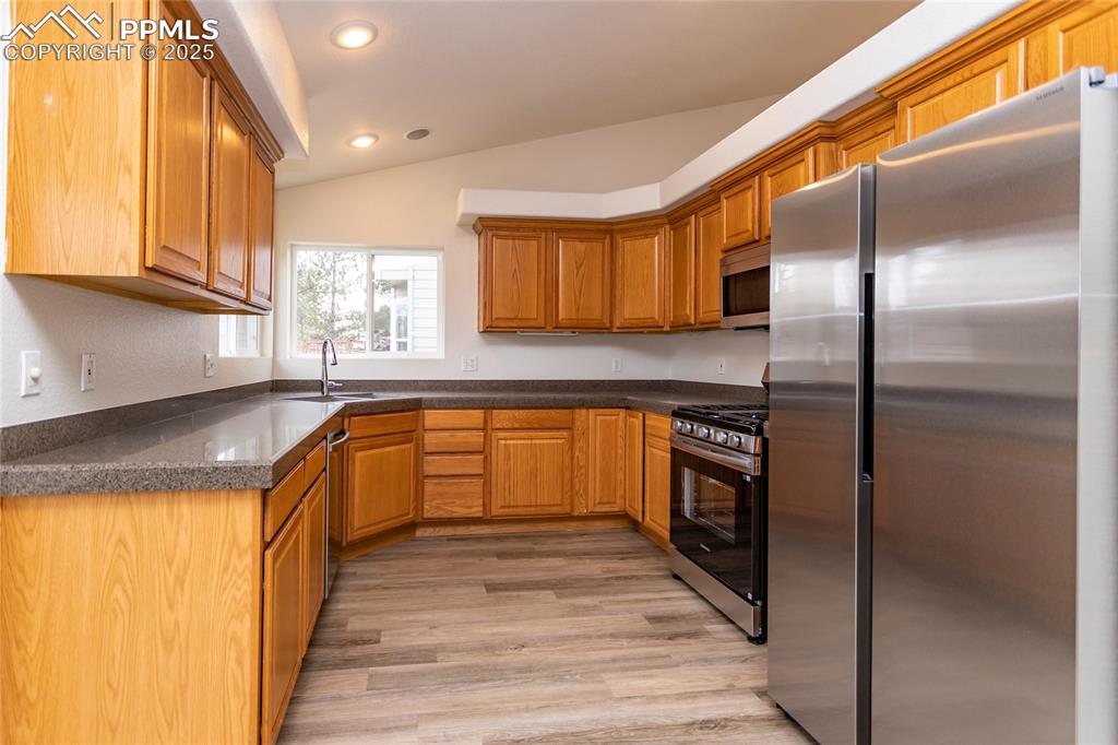 Image 11 of 38: All new appliances, gas top stove