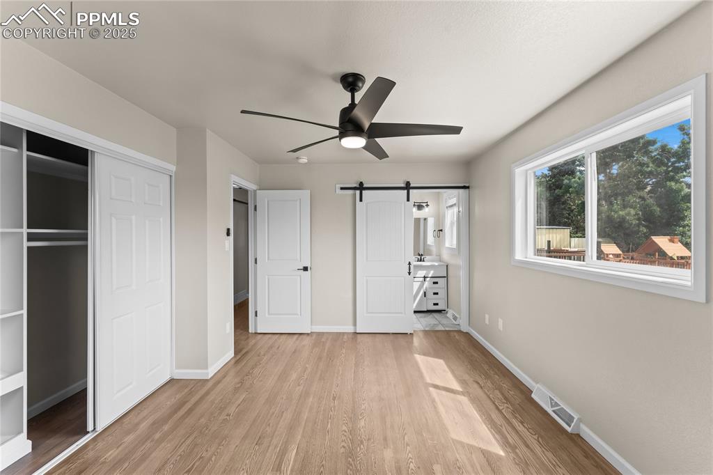 Image 17 of 50: Master Bedroom
