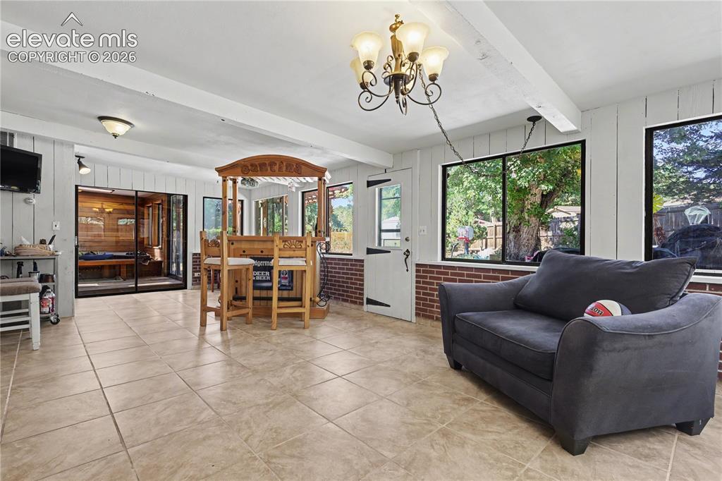 Image 18 of 40: Game Room