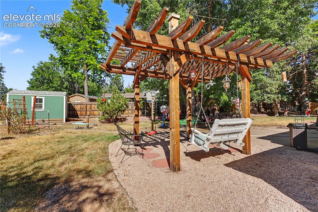 Image 36 of 40: backyard pergola