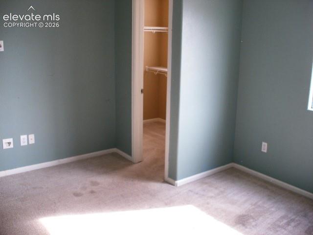 Image 20 of 44: Bedroom