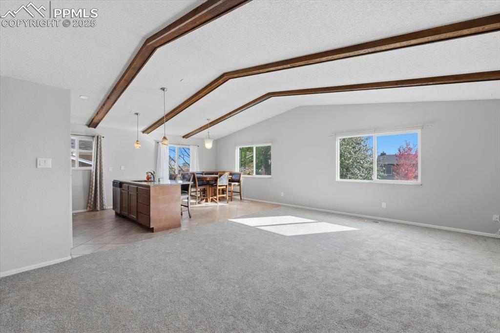 Image 19 of 47: Very open main floor.