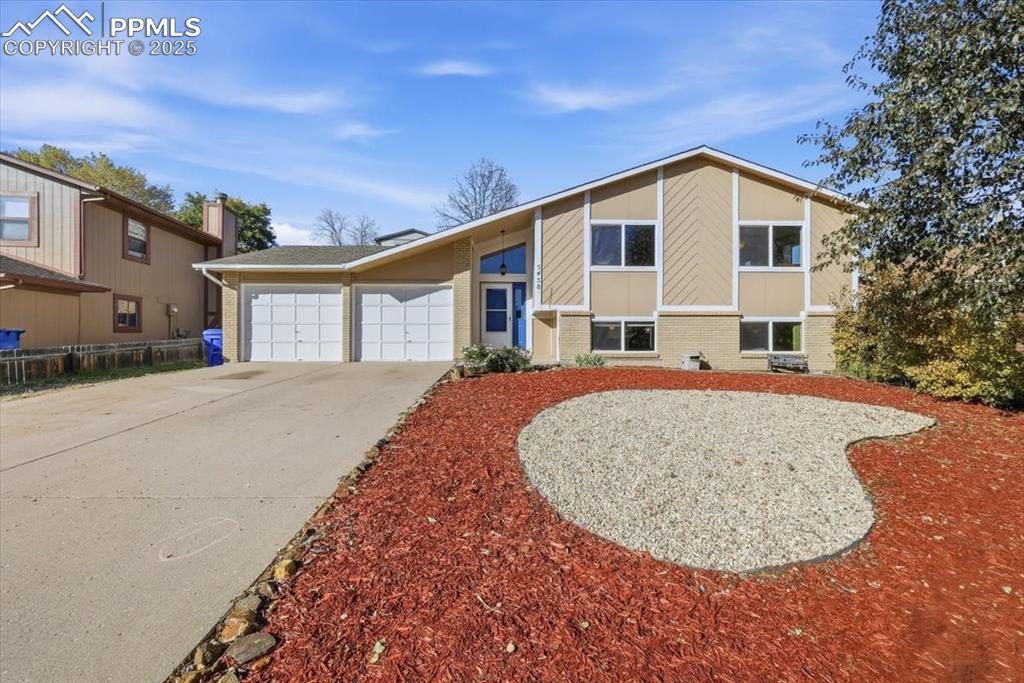 Image 45 of 47: 2 car garage.