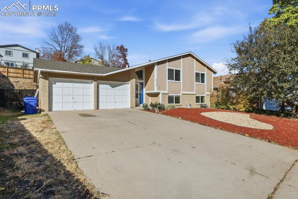 Image 46 of 47: Front of home.