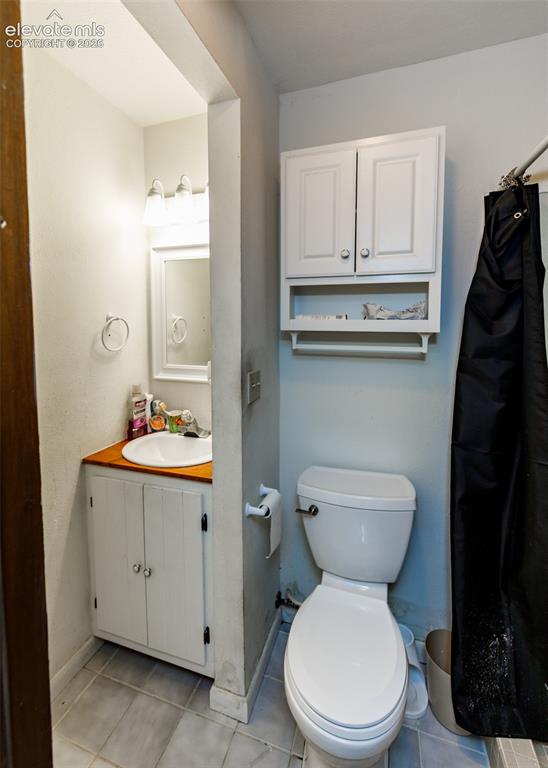 Image 15 of 39: Master Bathroom