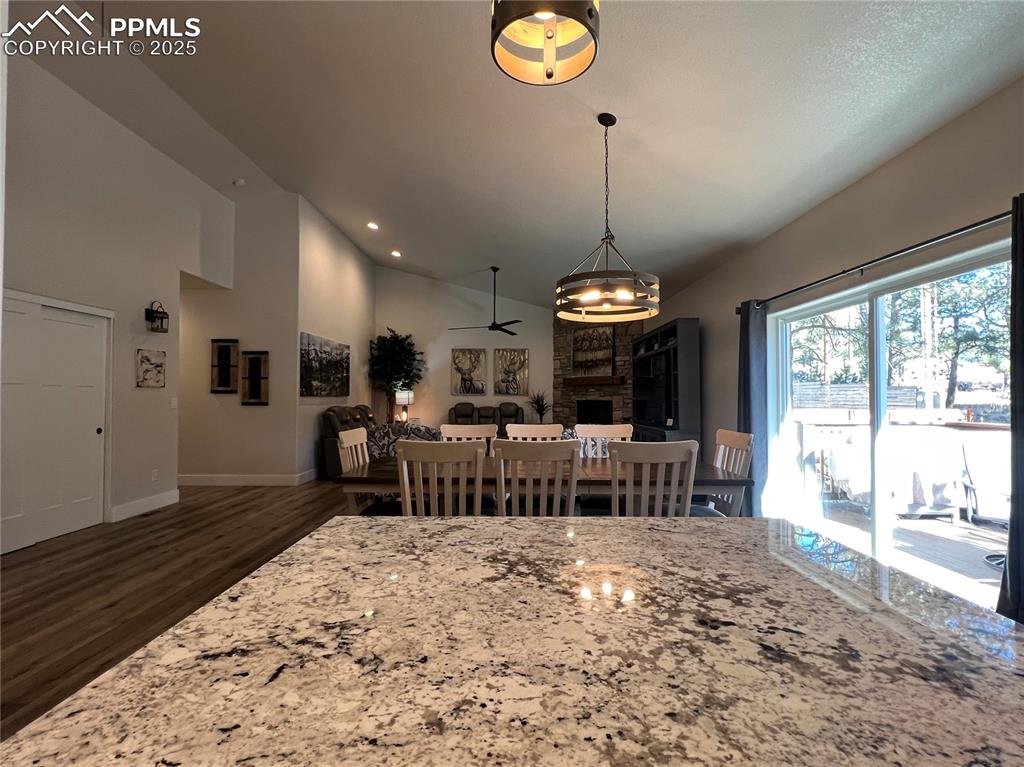 Image 16 of 37: Kitchen