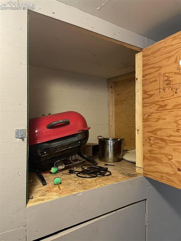 Image 25 of 29: Detailed view of concrete block wall