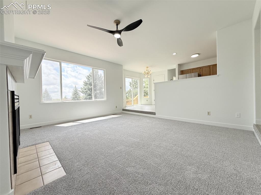 Image 16 of 42: Living Room