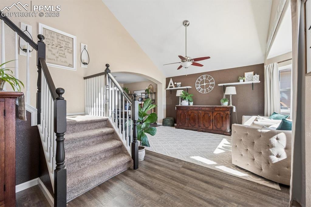 Image 2 of 36: Entry