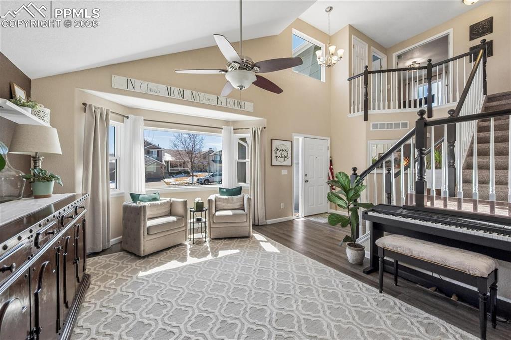 Image 4 of 36: Living Room