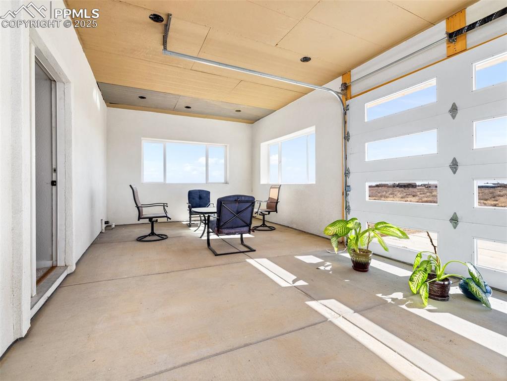 Image 5 of 47: Sun Room