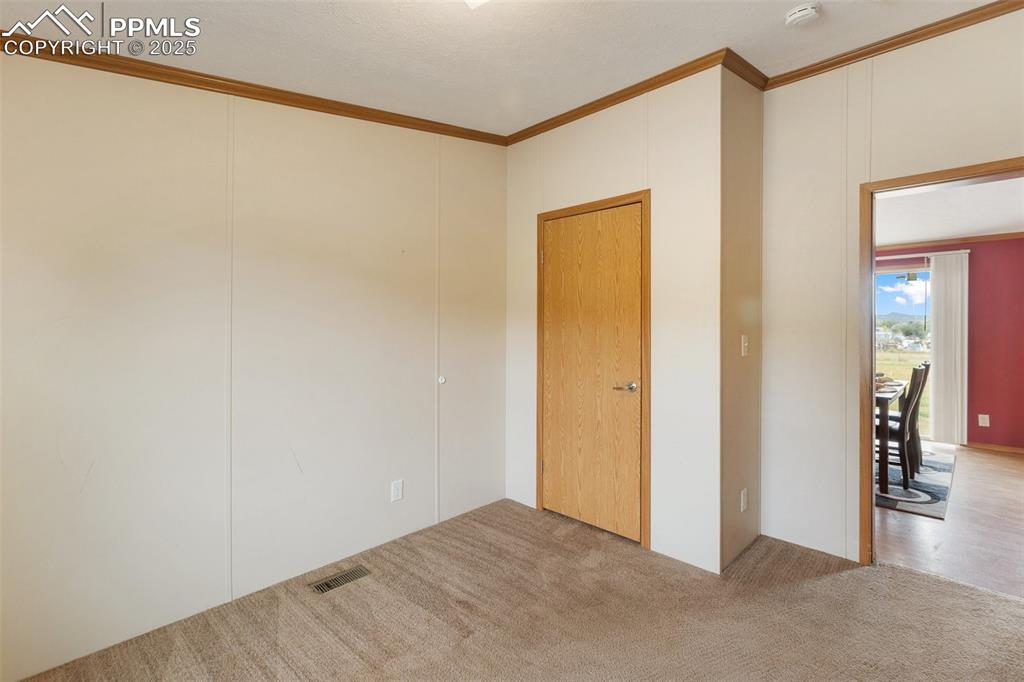 Image 24 of 37: Bedroom