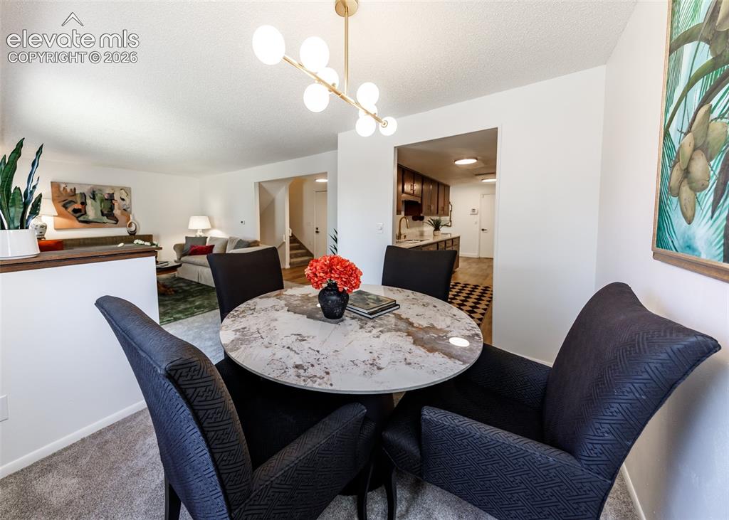 Image 11 of 41: Dining Area