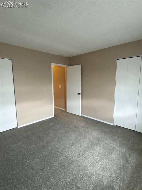 Image 10 of 10: Bedroom