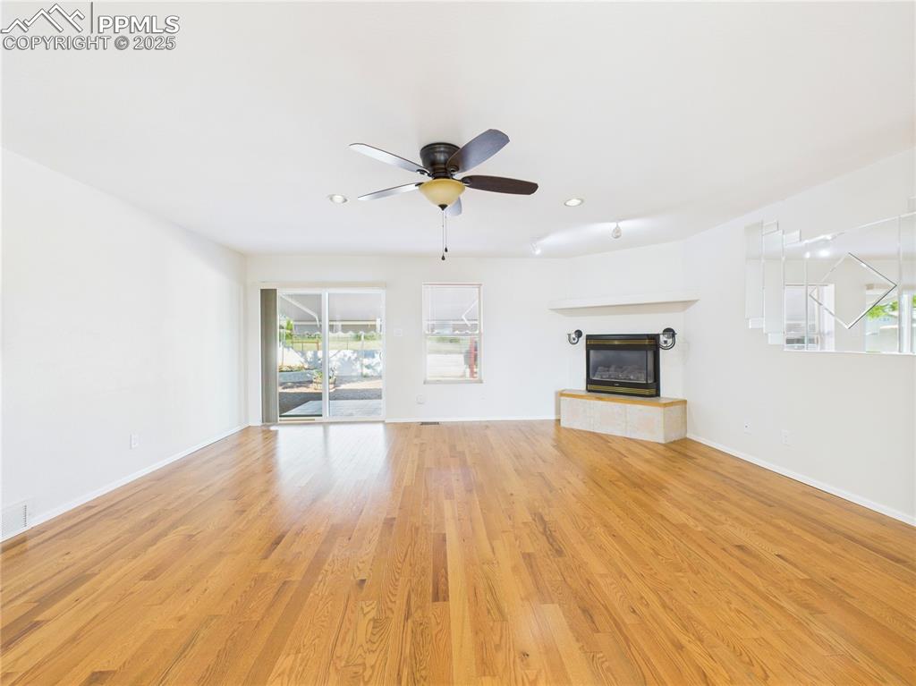 Image 9 of 46: Living Room