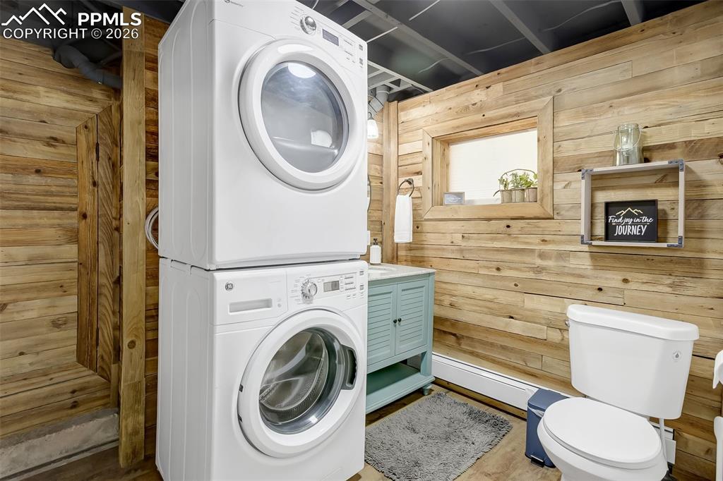 Image 27 of 34:  Lower Level Half Bath