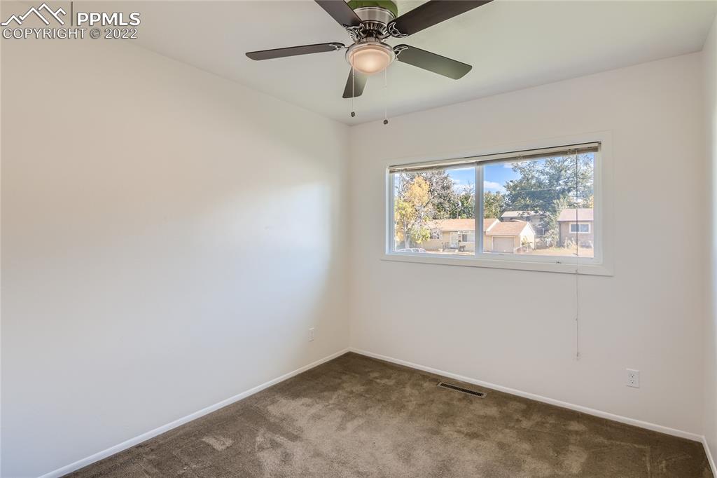 Listing 5931000, Image 20 of 28