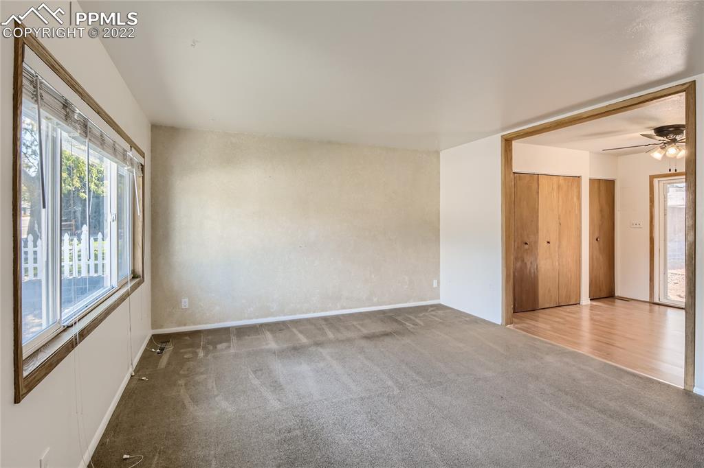 Listing 5931000, Image 4 of 28