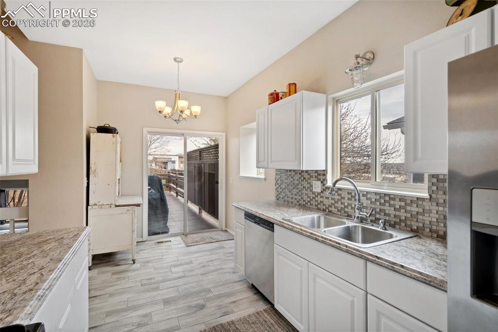 Image 11 of 37: Kitchen