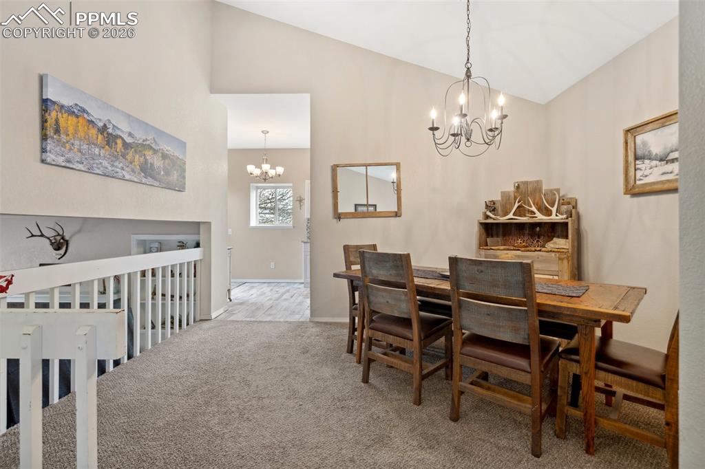 Image 7 of 37: Dining Area