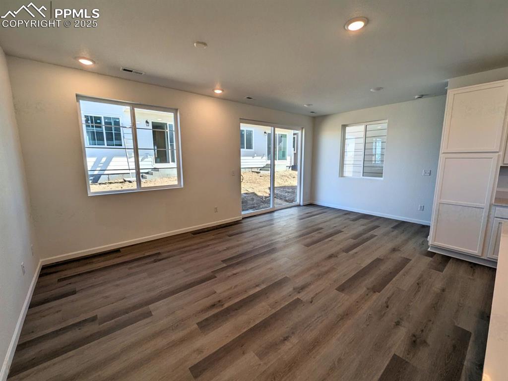 Image 4 of 12: Other