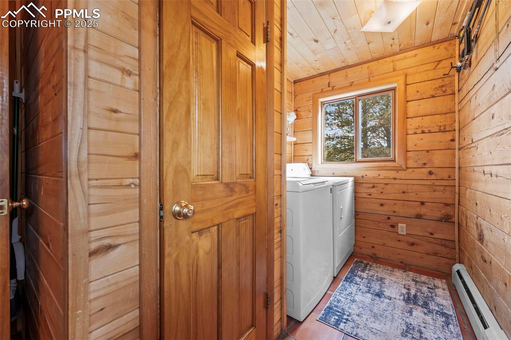 Image 17 of 39: Laundry