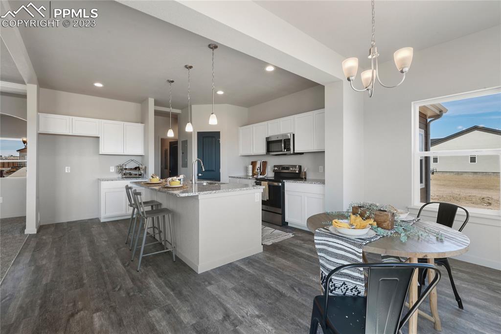 Listing 5936211, Image 11 of 41