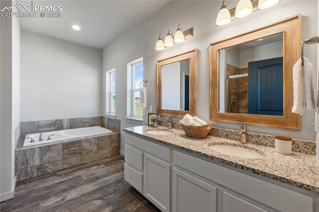 Listing 5936211, Image 18 of 41
