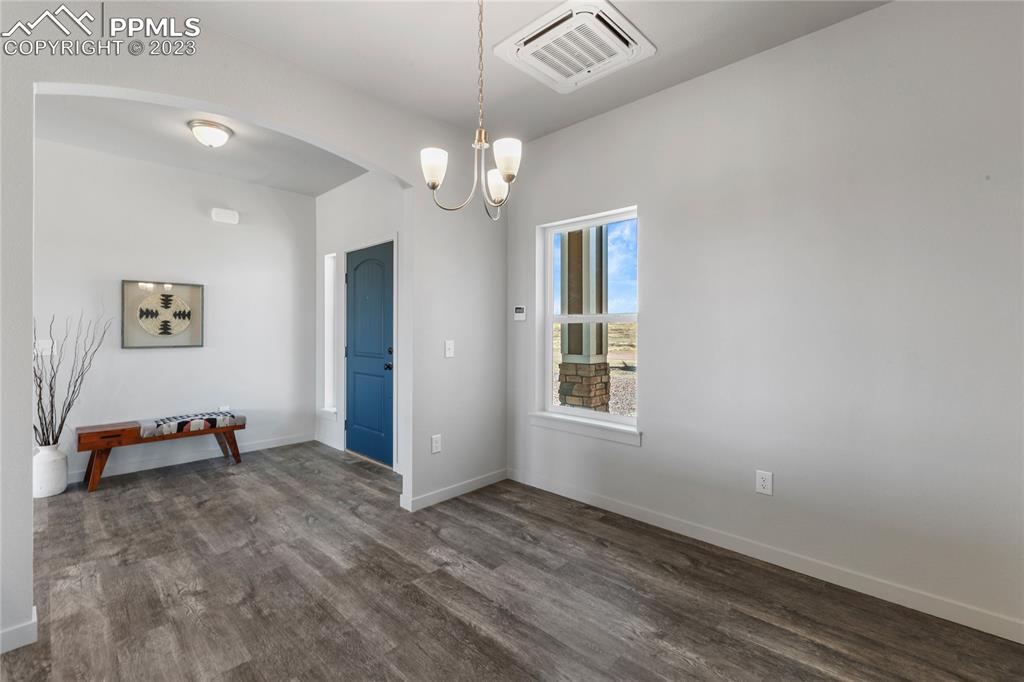 Listing 5936211, Image 36 of 41