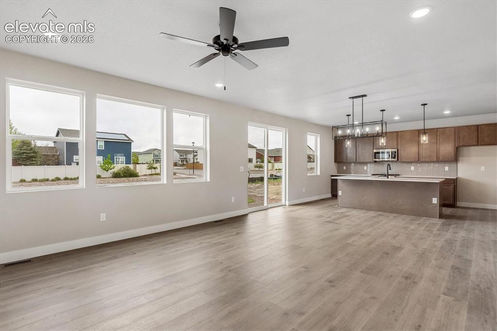 Image 11 of 24: Living Room