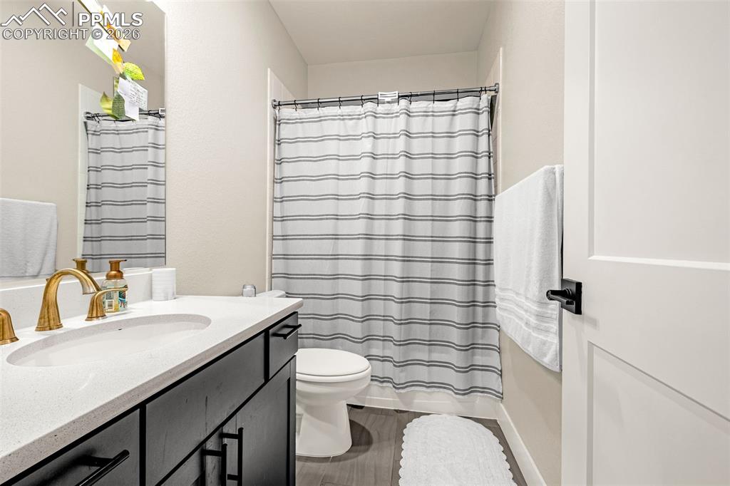 Image 20 of 38: lower level full bathroom