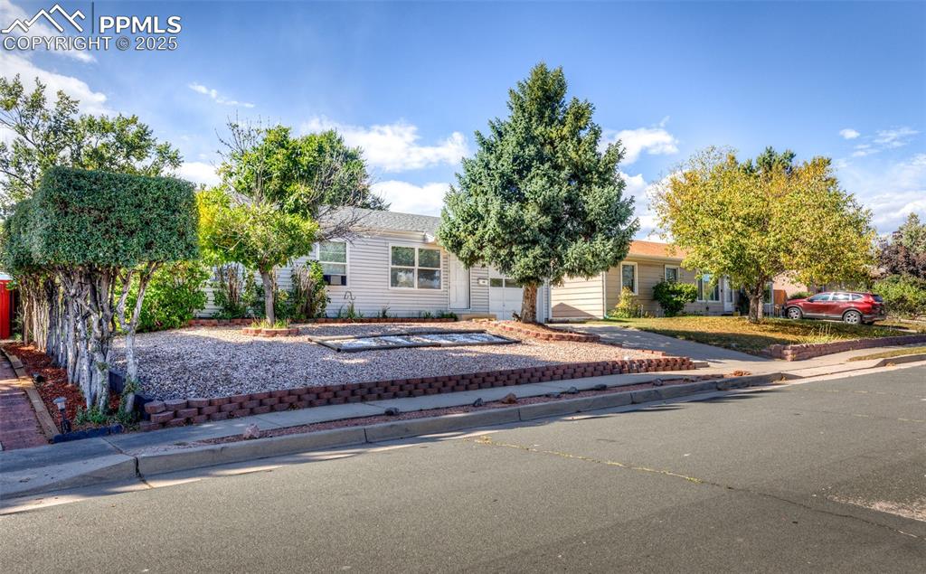 Image 2 of 19: Front of Structure