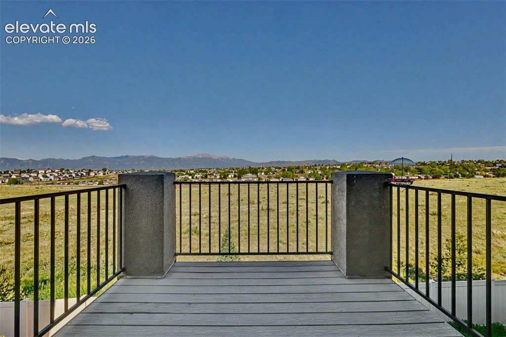 Image 14 of 34: Front Range views from deck