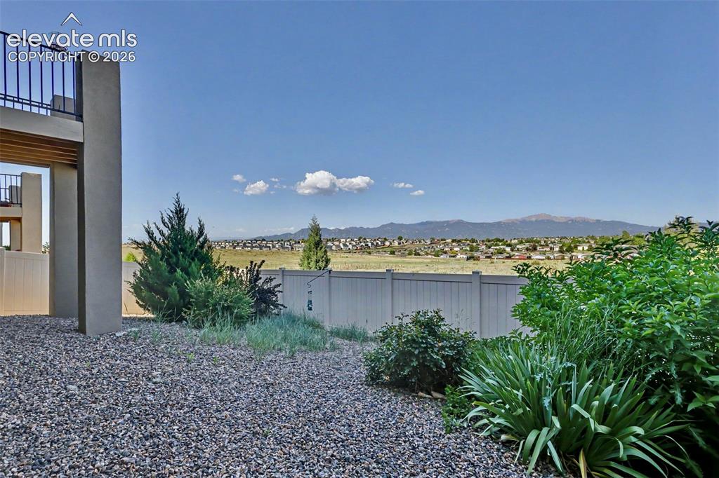Image 29 of 34: Front Range views from back yard