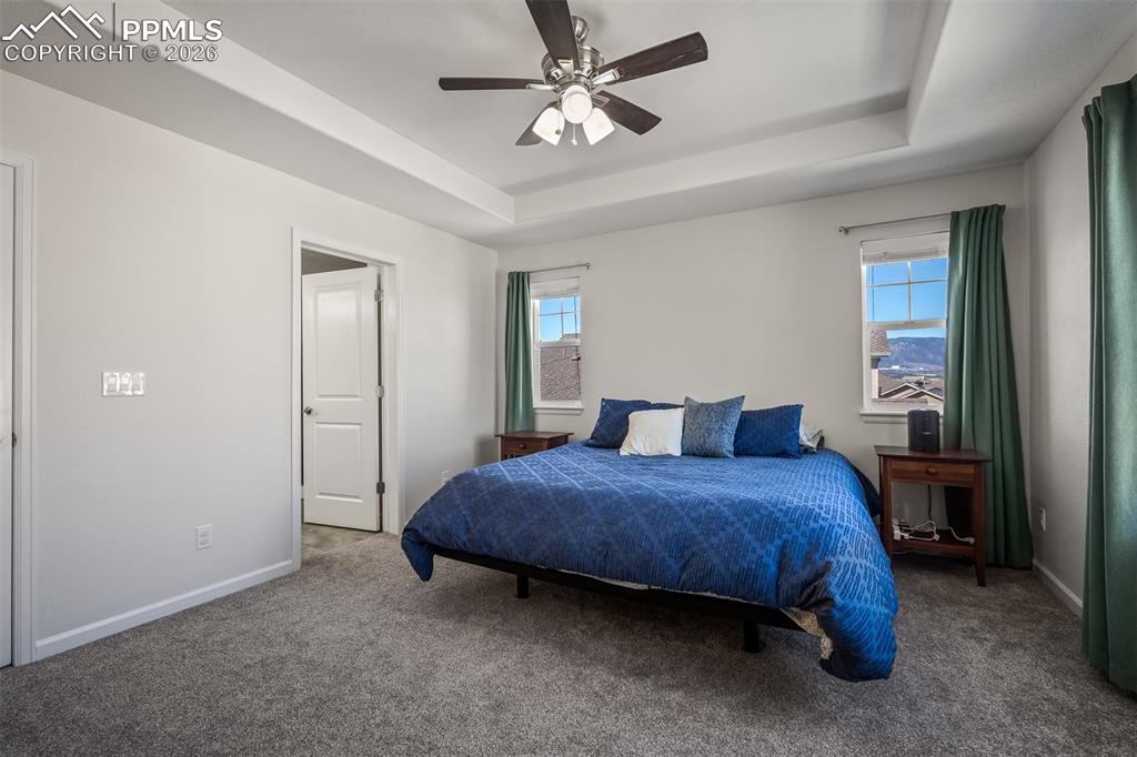 Image 21 of 49: Bedroom