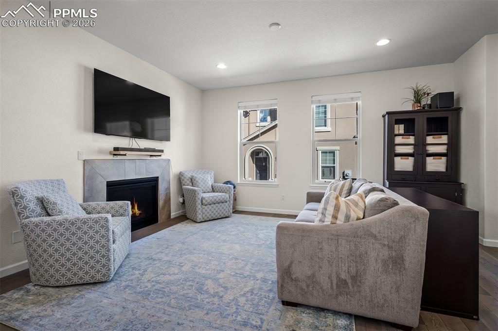 Image 6 of 49: Living Room