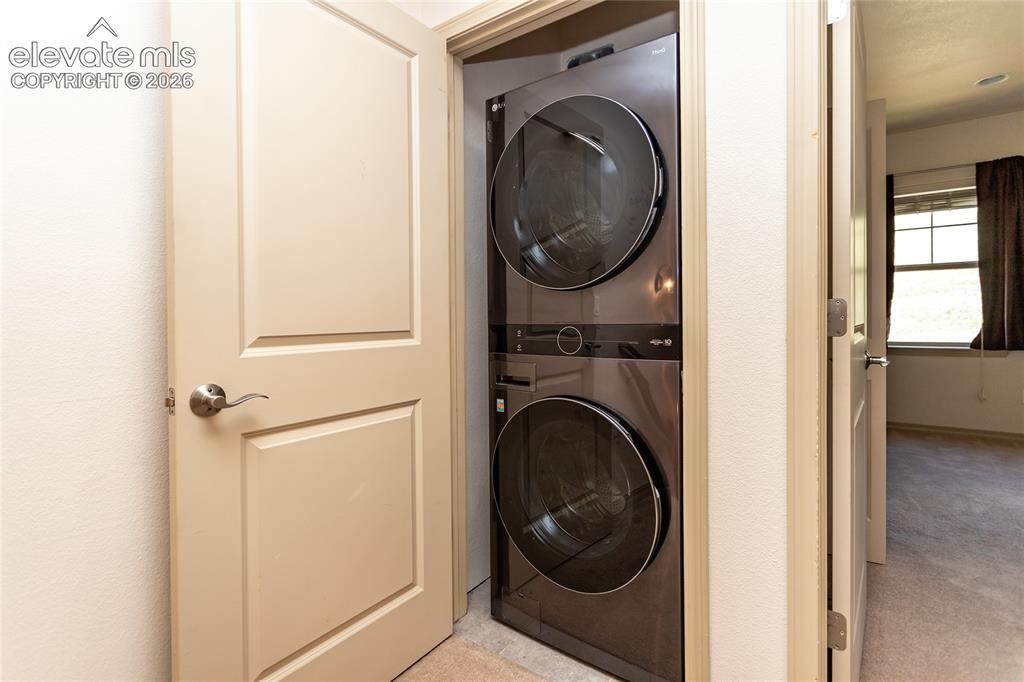 Image 25 of 37: Laundry