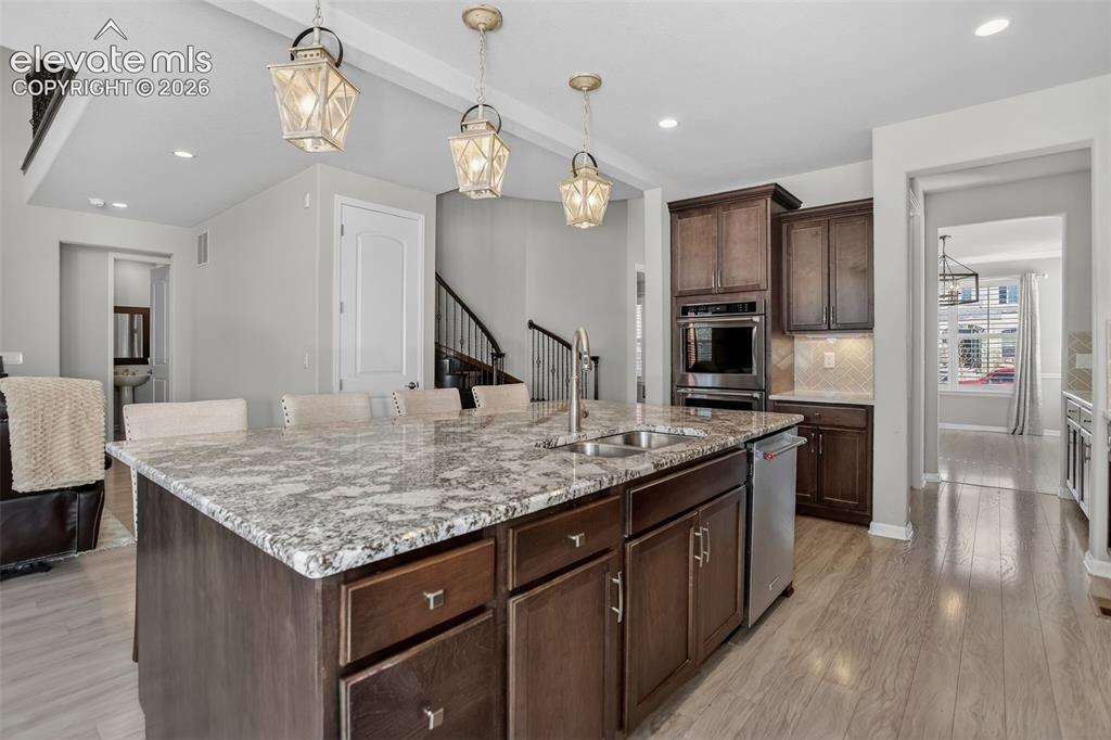 Image 9 of 42: Kitchen