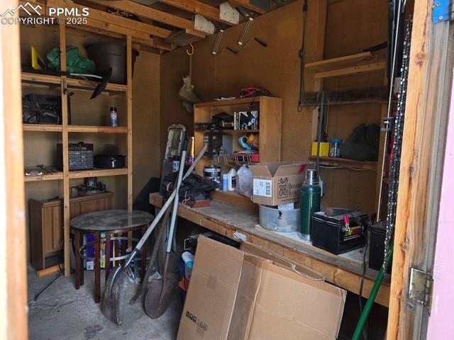 Image 25 of 39: Storage