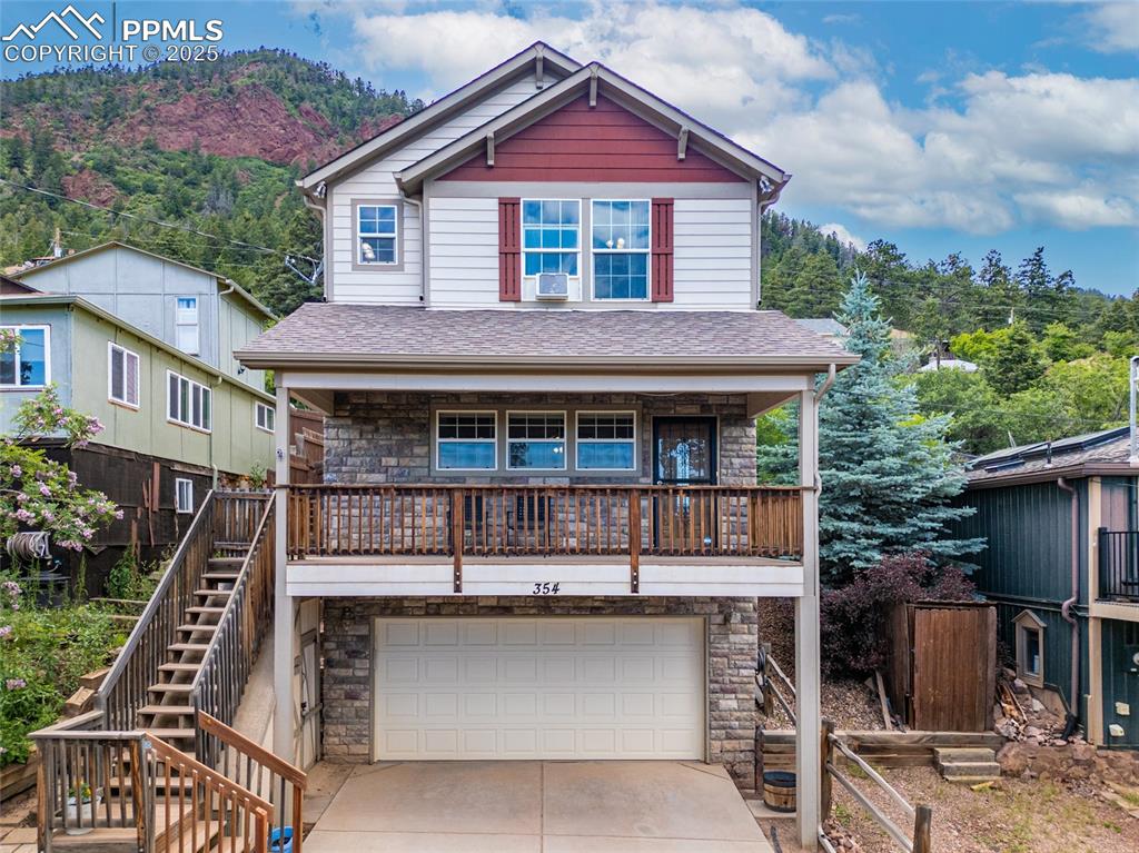 Caption: the biggest, best front deck you could imagine!