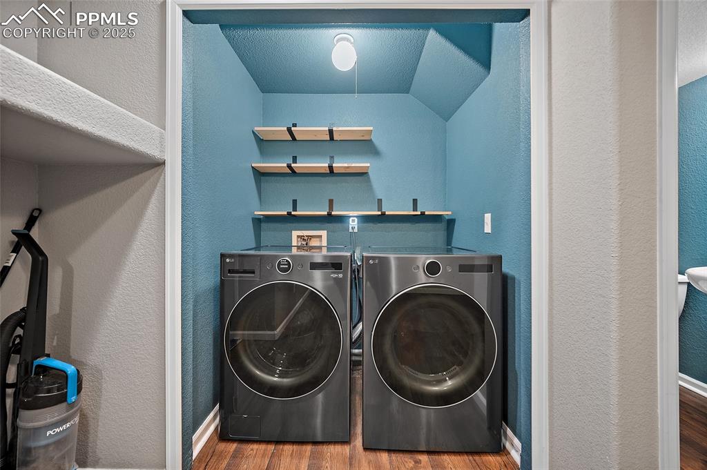 Image 14 of 28: built in shelves to make life easier