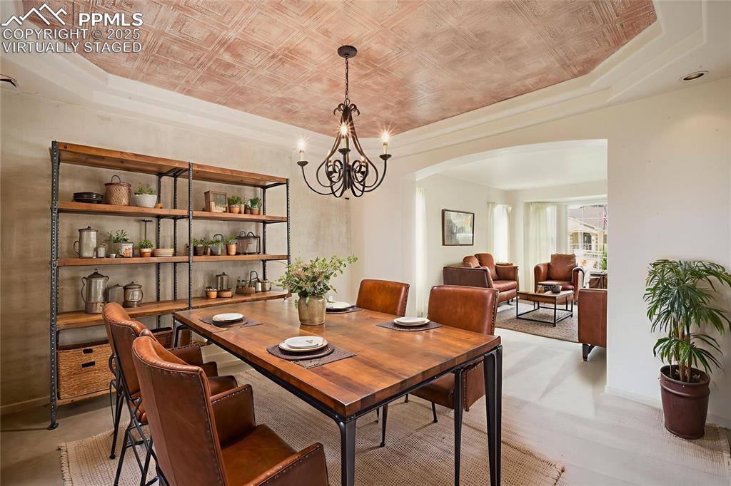 Image 13 of 50: Virtually Staged