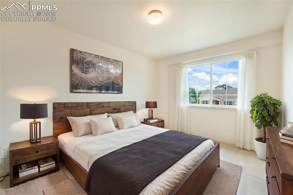 Image 25 of 50: Virtually Staged