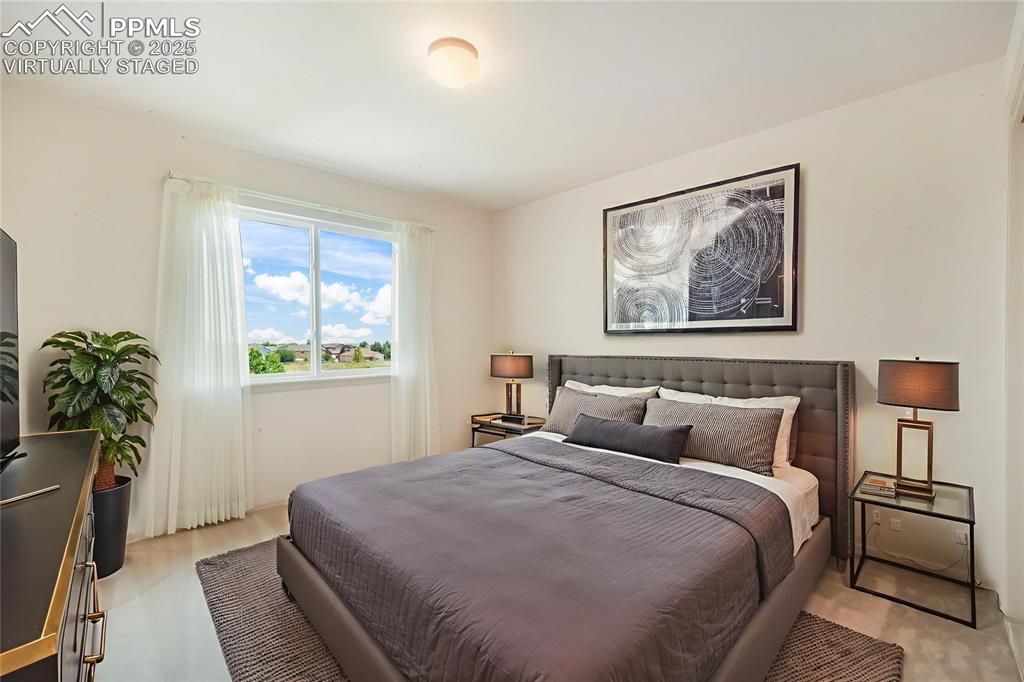 Image 28 of 50: Virtually Staged