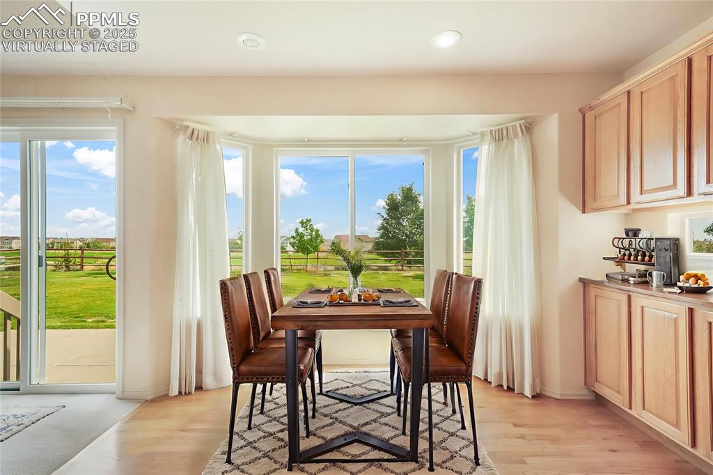 Image 7 of 50: Virtually Staged