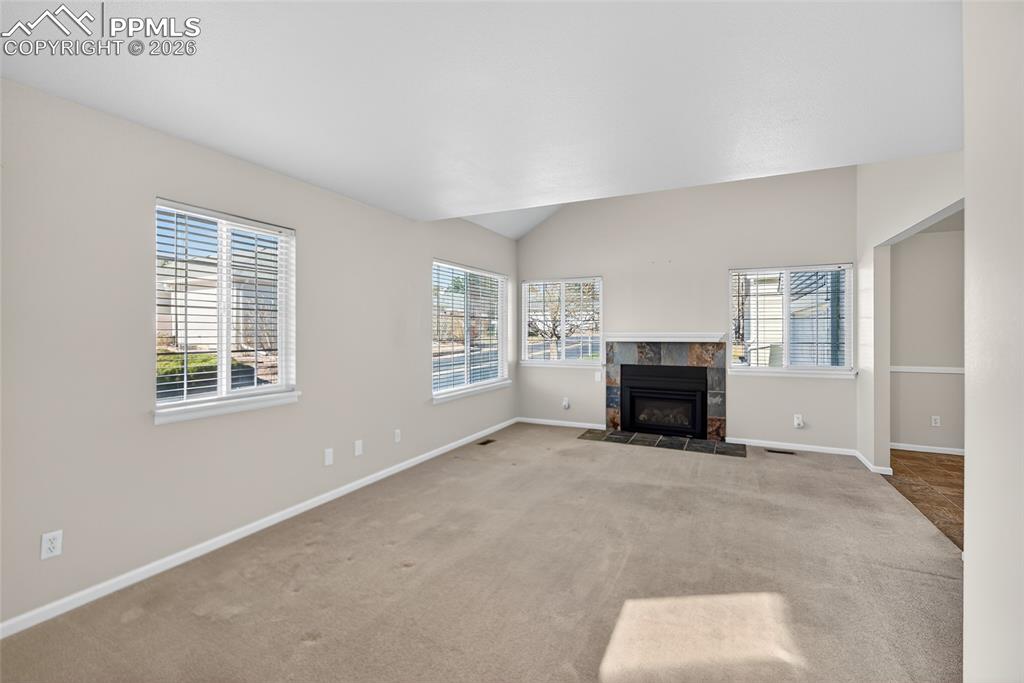 Image 22 of 29: Living Room