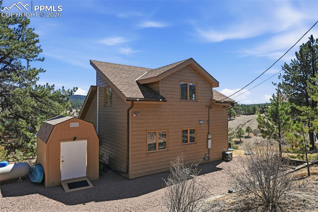 Image 34 of 50: Side of Structure